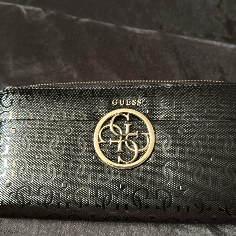GUESS Wallet - Black preowned - Picture 14 of 17